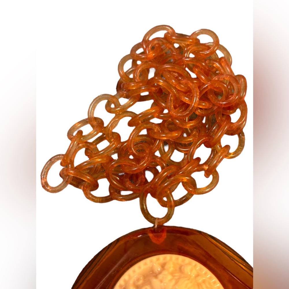 Antique Apple Juice Bakelite cameo with celluloid - Picture 3 of 4